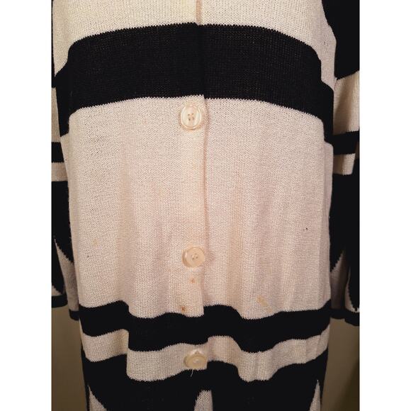 Roni Bis Women's Button-Up Long-Sleeved Sweater Black/White M-L - Picture 7 of 7